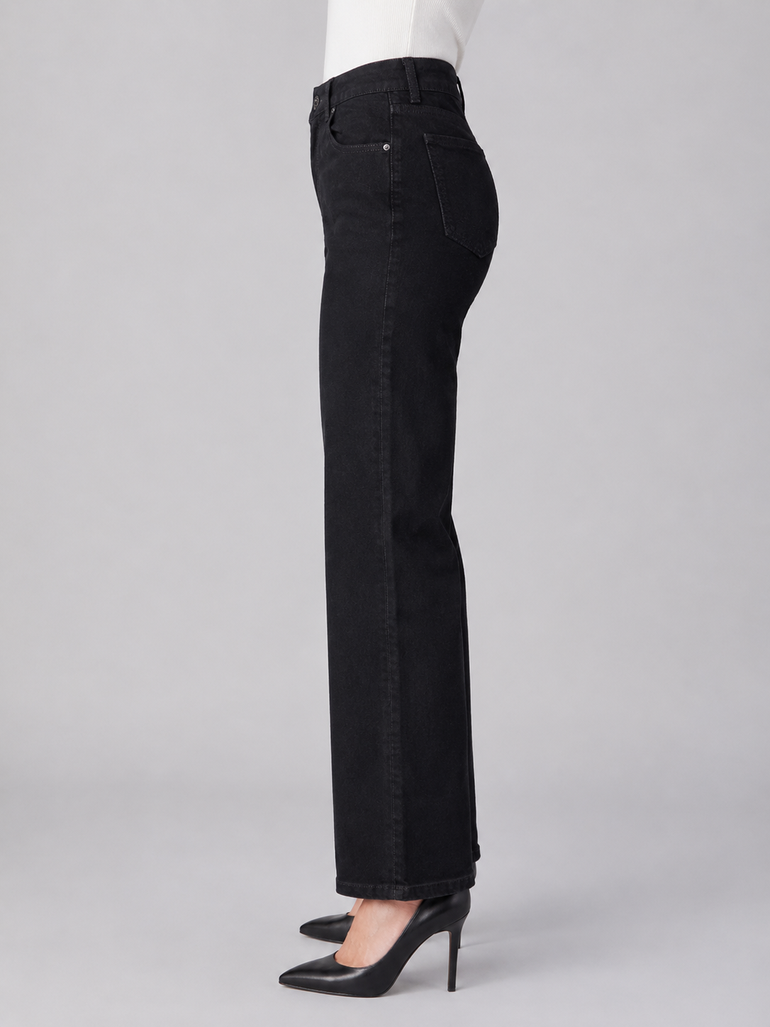 BS695